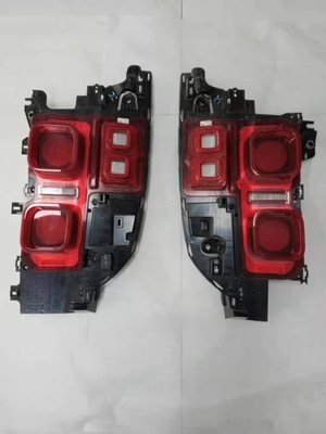 LAND ROVER DEFENDER 2020+ İÇİN KIRMIZI STOP SETI